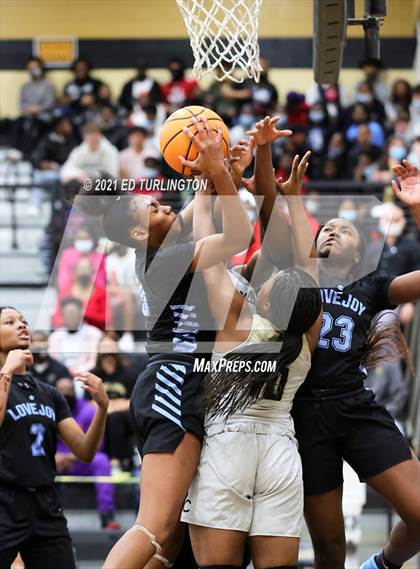 Thumbnail 3 in Lovejoy @ Carrollton (GHSA 6A Girls Semi-Final) photogallery.