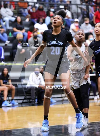 Thumbnail 2 in Lovejoy @ Carrollton (GHSA 6A Girls Semi-Final) photogallery.