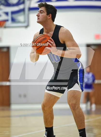 Thumbnail 3 in Pike @ Hamilton Southeastern photogallery.