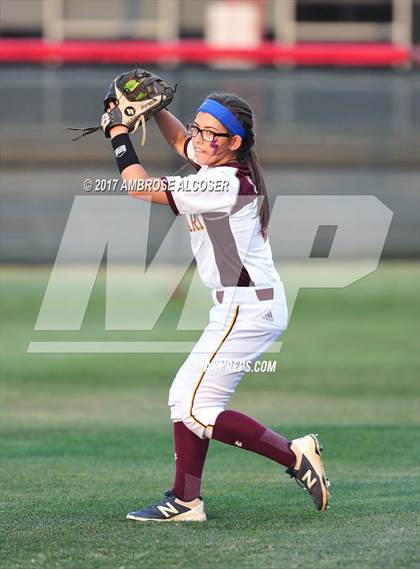 Thumbnail 1 in Cypress Ranch vs. Deer Park (UIL 6A Semifinal) photogallery.