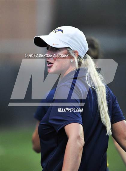 Thumbnail 2 in Cypress Ranch vs. Deer Park (UIL 6A Semifinal) photogallery.