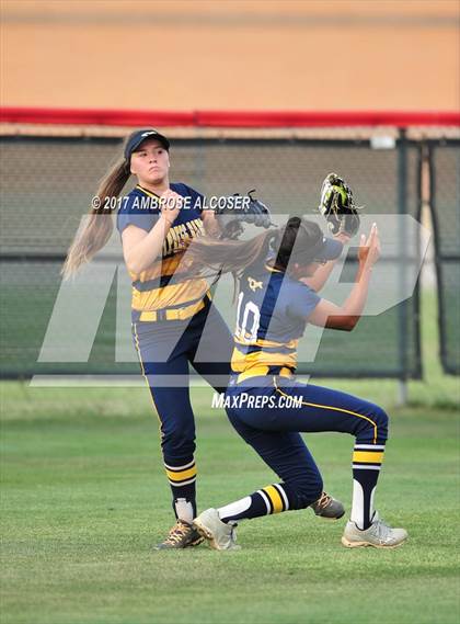 Thumbnail 3 in Cypress Ranch vs. Deer Park (UIL 6A Semifinal) photogallery.