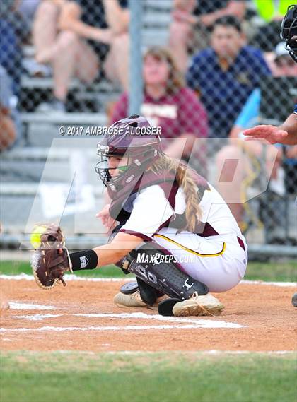 Thumbnail 2 in Cypress Ranch vs. Deer Park (UIL 6A Semifinal) photogallery.