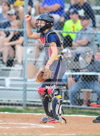 Thumbnail 1 in Cypress Ranch vs. Deer Park (UIL 6A Semifinal) photogallery.