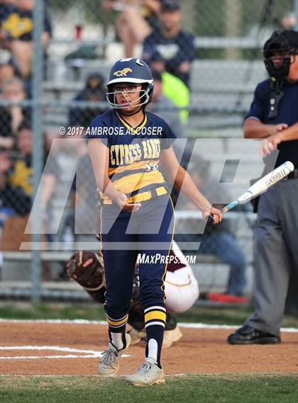 Thumbnail 2 in Cypress Ranch vs. Deer Park (UIL 6A Semifinal) photogallery.
