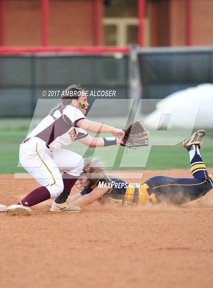 Thumbnail 2 in Cypress Ranch vs. Deer Park (UIL 6A Semifinal) photogallery.