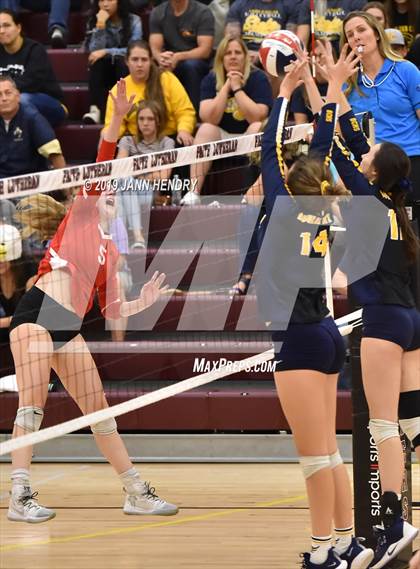 Thumbnail 2 in Truckee vs. Boulder City (NIAA State 3A Final) photogallery.