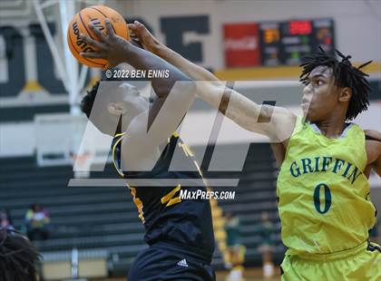 Thumbnail 3 in Harris County vs Griffin (Region 2AAAAA Boys Semi-Final) photogallery.