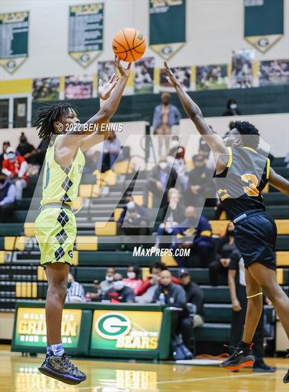 Thumbnail 3 in Harris County vs Griffin (Region 2AAAAA Boys Semi-Final) photogallery.