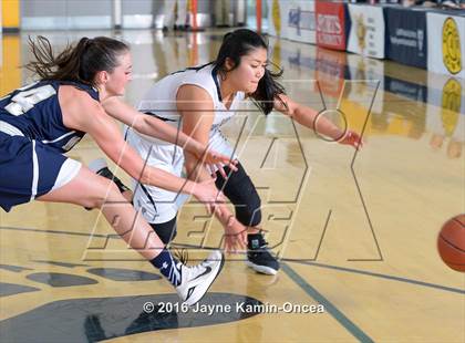 Thumbnail 2 in Mission Prep vs. Flintridge Prep (CIF SS D5AA Final) photogallery.