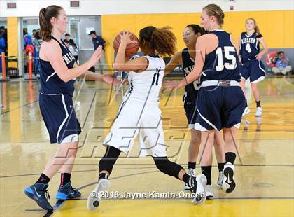 Thumbnail 2 in Mission Prep vs. Flintridge Prep (CIF SS D5AA Final) photogallery.