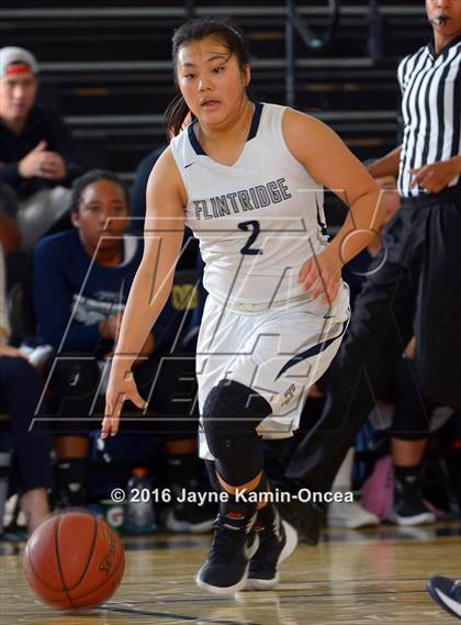 Thumbnail 1 in Mission Prep vs. Flintridge Prep (CIF SS D5AA Final) photogallery.