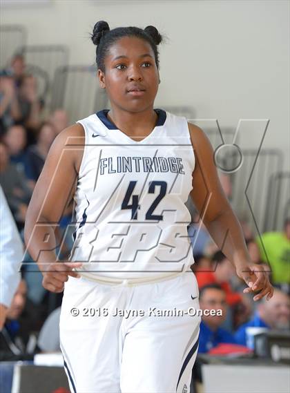 Thumbnail 3 in Mission Prep vs. Flintridge Prep (CIF SS D5AA Final) photogallery.