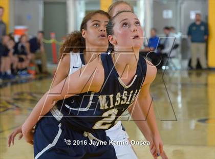 Thumbnail 2 in Mission Prep vs. Flintridge Prep (CIF SS D5AA Final) photogallery.
