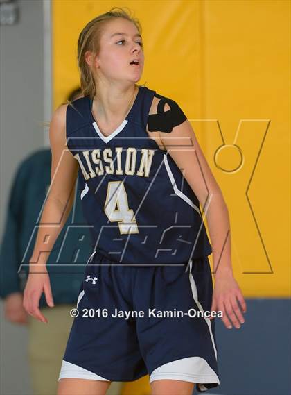 Thumbnail 1 in Mission Prep vs. Flintridge Prep (CIF SS D5AA Final) photogallery.