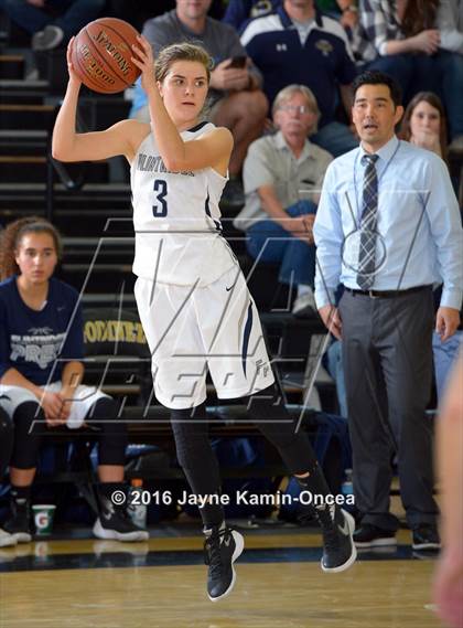 Thumbnail 2 in Mission Prep vs. Flintridge Prep (CIF SS D5AA Final) photogallery.