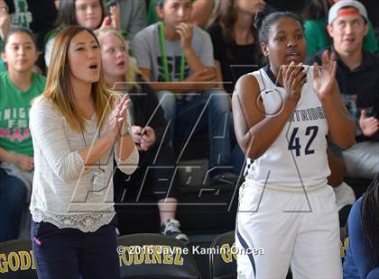 Thumbnail 3 in Mission Prep vs. Flintridge Prep (CIF SS D5AA Final) photogallery.
