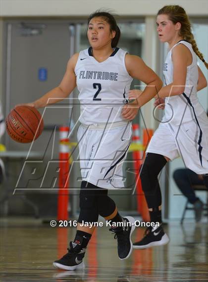 Thumbnail 2 in Mission Prep vs. Flintridge Prep (CIF SS D5AA Final) photogallery.