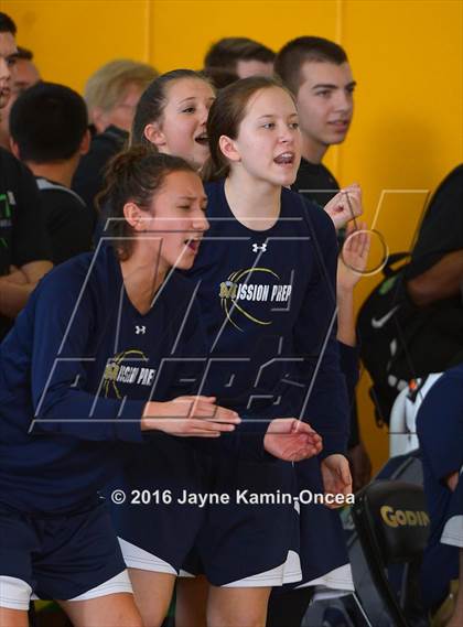 Thumbnail 1 in Mission Prep vs. Flintridge Prep (CIF SS D5AA Final) photogallery.