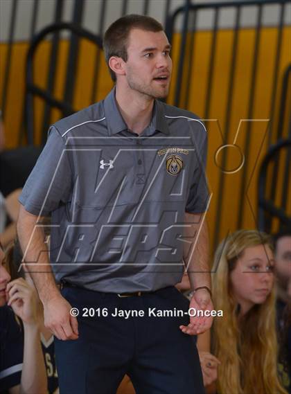 Thumbnail 3 in Mission Prep vs. Flintridge Prep (CIF SS D5AA Final) photogallery.