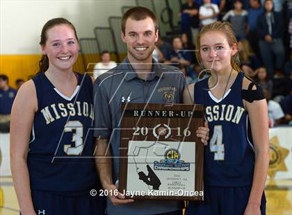 Thumbnail 3 in Mission Prep vs. Flintridge Prep (CIF SS D5AA Final) photogallery.