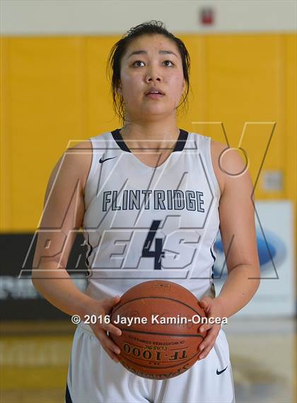 Thumbnail 1 in Mission Prep vs. Flintridge Prep (CIF SS D5AA Final) photogallery.