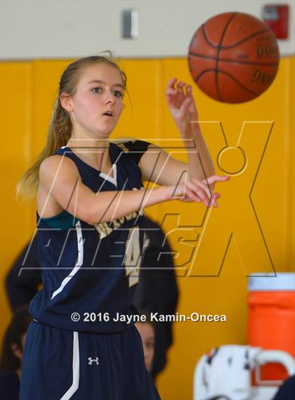 Thumbnail 2 in Mission Prep vs. Flintridge Prep (CIF SS D5AA Final) photogallery.