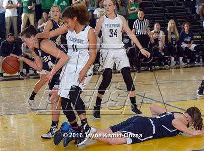 Thumbnail 2 in Mission Prep vs. Flintridge Prep (CIF SS D5AA Final) photogallery.