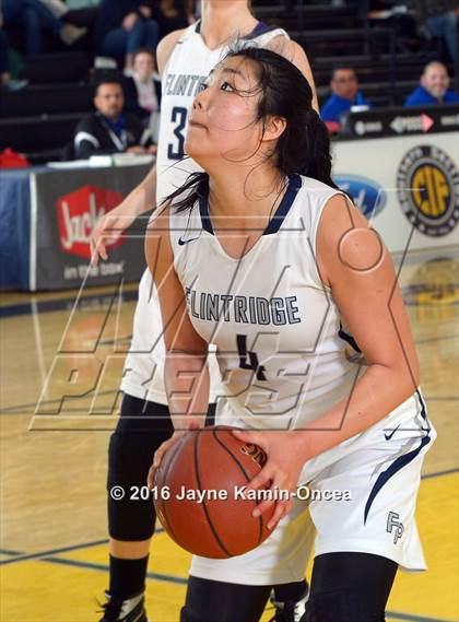 Thumbnail 2 in Mission Prep vs. Flintridge Prep (CIF SS D5AA Final) photogallery.