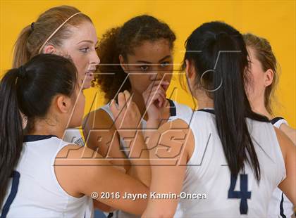 Thumbnail 1 in Mission Prep vs. Flintridge Prep (CIF SS D5AA Final) photogallery.