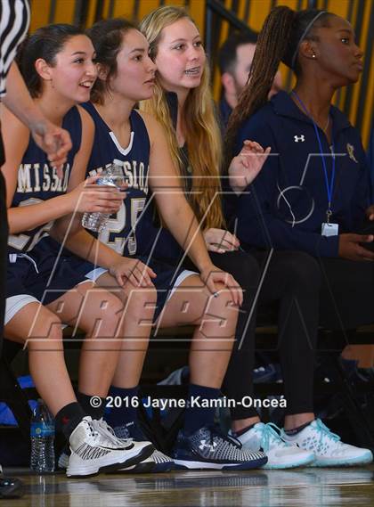 Thumbnail 1 in Mission Prep vs. Flintridge Prep (CIF SS D5AA Final) photogallery.