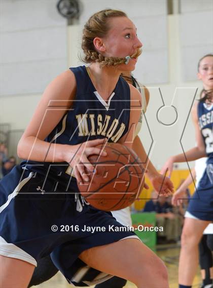 Thumbnail 2 in Mission Prep vs. Flintridge Prep (CIF SS D5AA Final) photogallery.