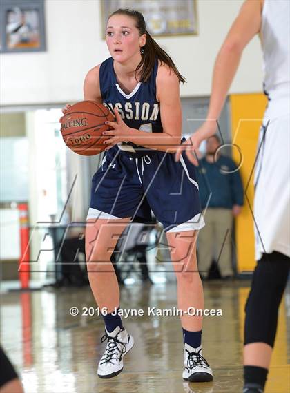 Thumbnail 3 in Mission Prep vs. Flintridge Prep (CIF SS D5AA Final) photogallery.