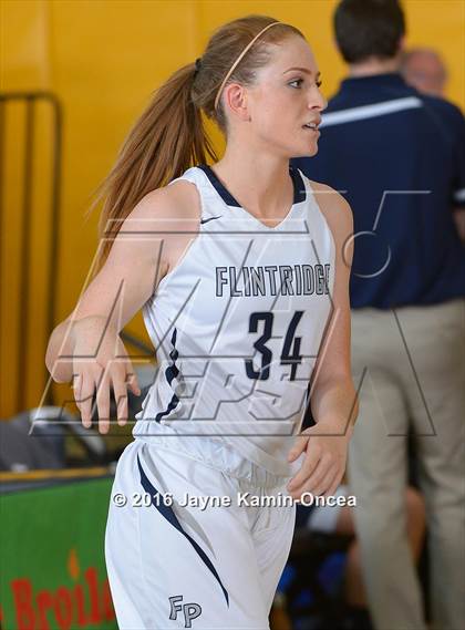 Thumbnail 3 in Mission Prep vs. Flintridge Prep (CIF SS D5AA Final) photogallery.