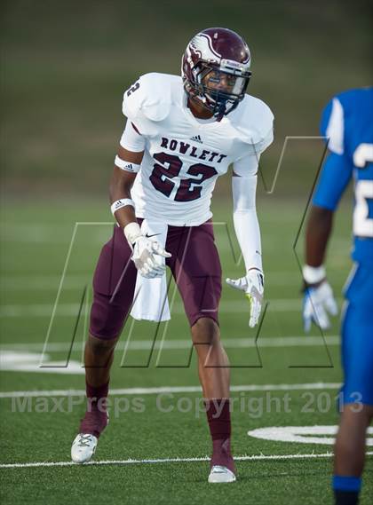 Thumbnail 3 in Rowlett vs North Mesquite photogallery.