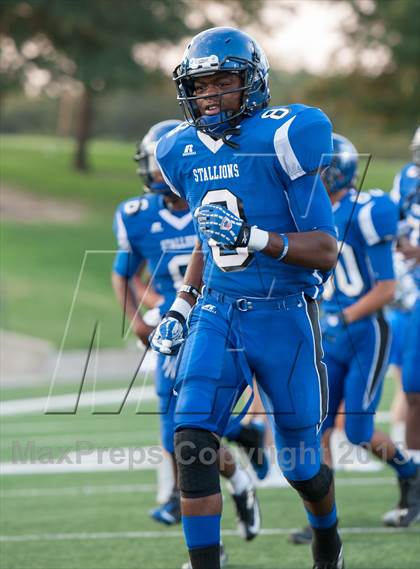 Thumbnail 3 in Rowlett vs North Mesquite photogallery.