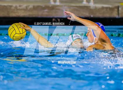 Thumbnail 2 in Palisades vs. Granada Hills Charter (CIFLACS Final) photogallery.