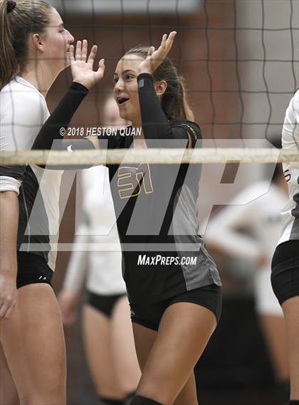Thumbnail 2 in Esperanza vs Fountain Valley (Dave Mohs Tournament) photogallery.