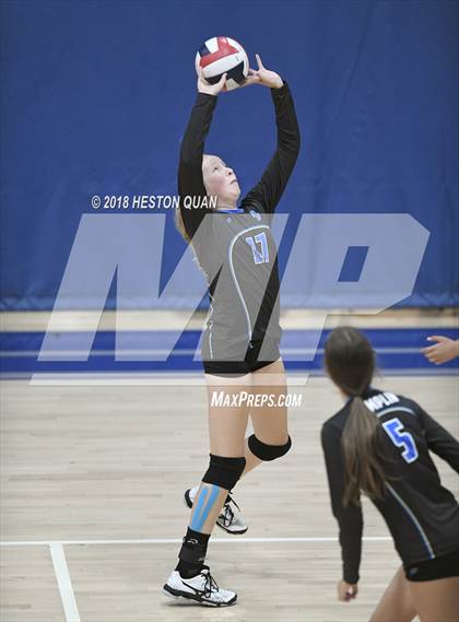 Thumbnail 1 in Esperanza vs Fountain Valley (Dave Mohs Tournament) photogallery.