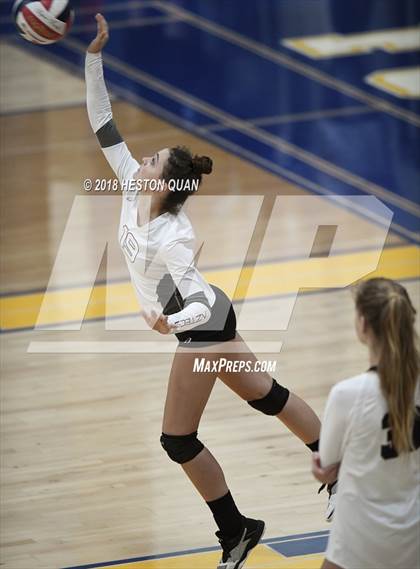 Thumbnail 2 in Esperanza vs Fountain Valley (Dave Mohs Tournament) photogallery.