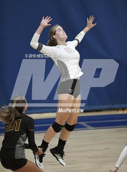 Thumbnail 1 in Esperanza vs Fountain Valley (Dave Mohs Tournament) photogallery.