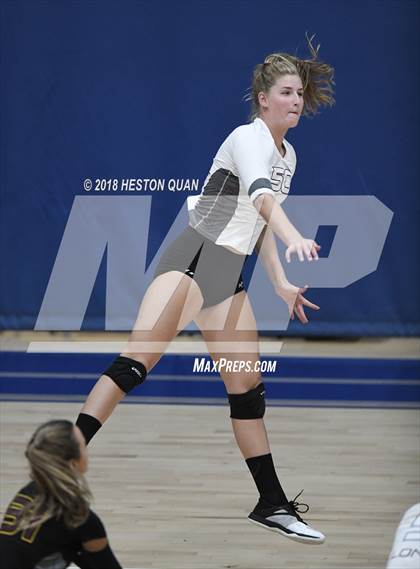 Thumbnail 3 in Esperanza vs Fountain Valley (Dave Mohs Tournament) photogallery.