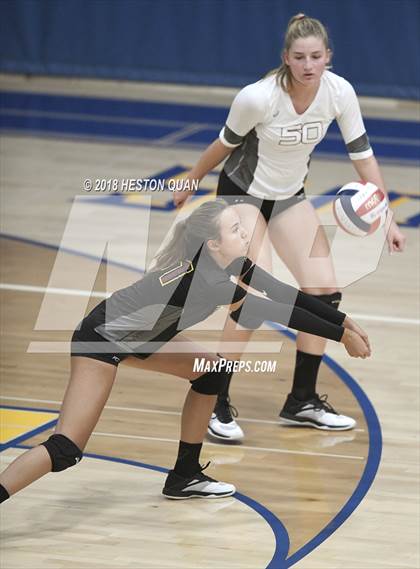 Thumbnail 3 in Esperanza vs Fountain Valley (Dave Mohs Tournament) photogallery.