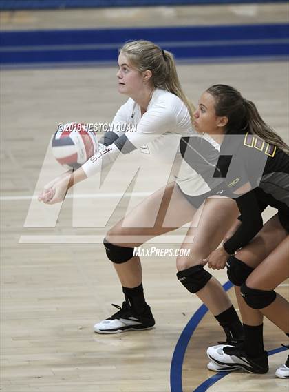 Thumbnail 3 in Esperanza vs Fountain Valley (Dave Mohs Tournament) photogallery.