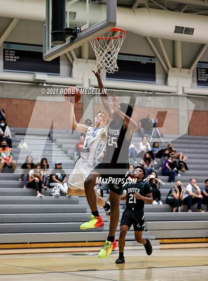 Thumbnail 2 in Hoover @ Clovis North photogallery.