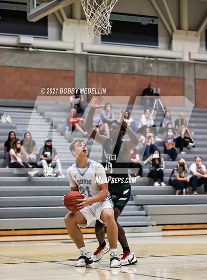 Thumbnail 2 in Hoover @ Clovis North photogallery.