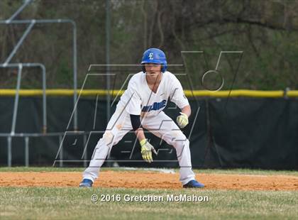Thumbnail 2 in Wilton @ Ludlowe photogallery.