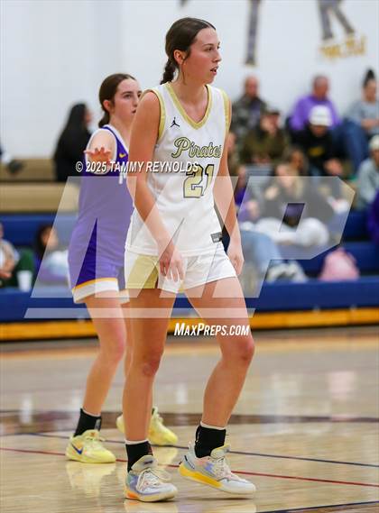 Thumbnail 2 in Munday @ Perrin-Whitt photogallery.