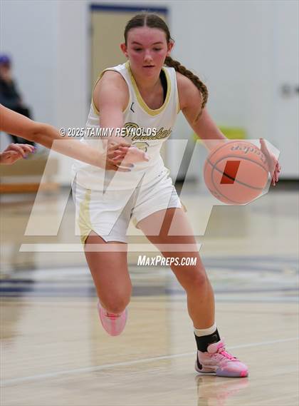 Thumbnail 3 in Munday @ Perrin-Whitt photogallery.