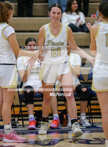 Thumbnail 2 in Munday @ Perrin-Whitt photogallery.